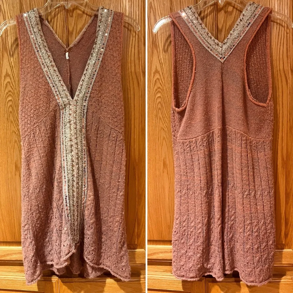 Vintage Free People Embellished Sweater Vest Tunic Top Dress Dusty Rose Sz Small